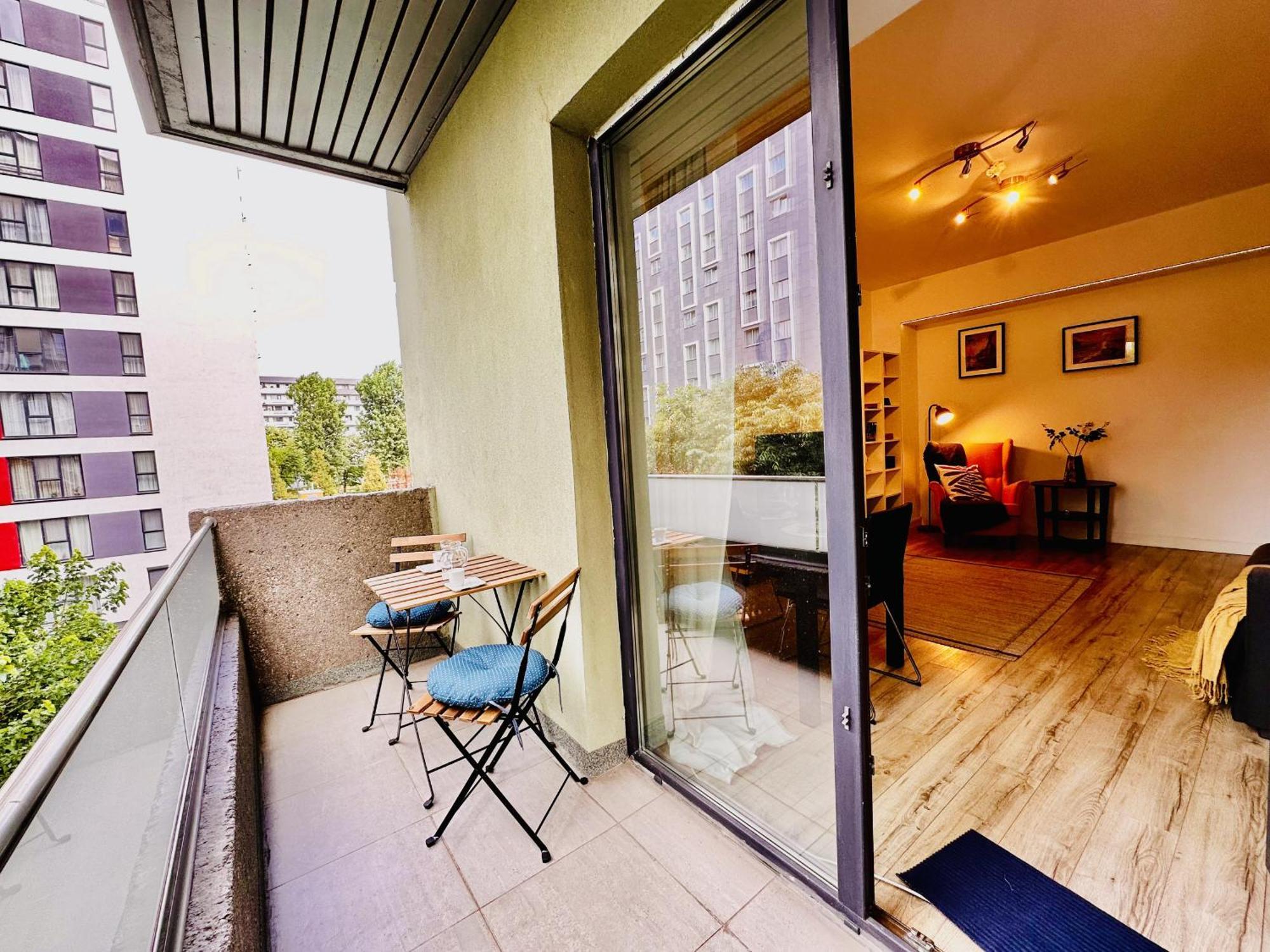 Novum Comfort Bucharest Exterior photo