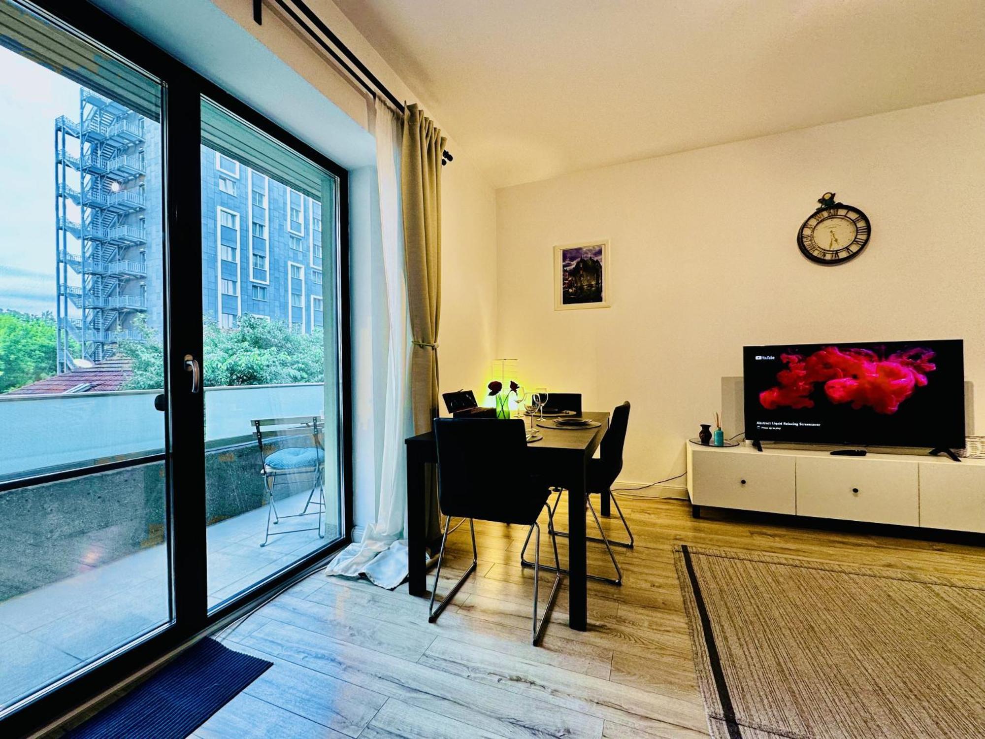 Novum Comfort Bucharest Exterior photo